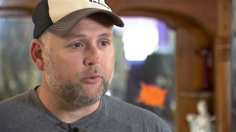 Tennessee town's whole police force quits over new mayor .